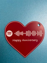 Load image into Gallery viewer, Heart Spotify keychain acrylic engraved enter your personal message and your favorite song or playlist Mothers day
